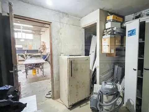 Depósito 205 m2 totales Venta - Villa Adelina