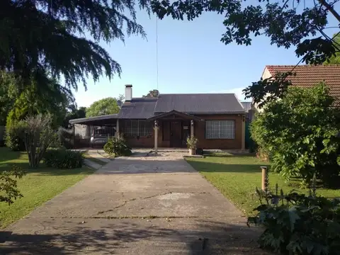 Casa en venta - 3 Dormitorios 3 Baños - Glew