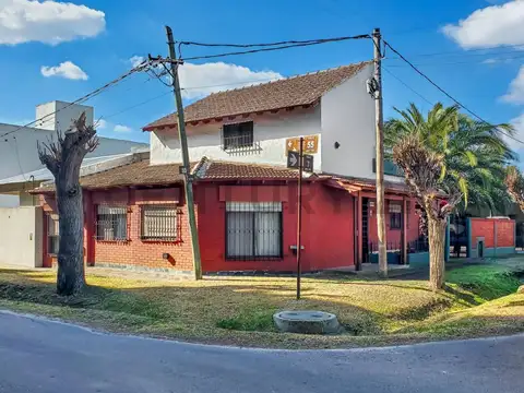 Casa en venta en Villa Elisa