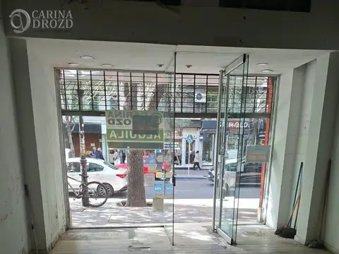General Espejo 100