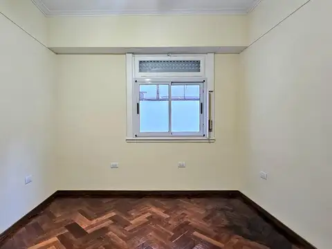 Rosario 171, 1° piso