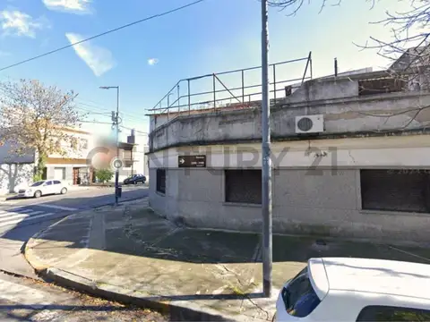 LAUTARO 1500, Piso 0
