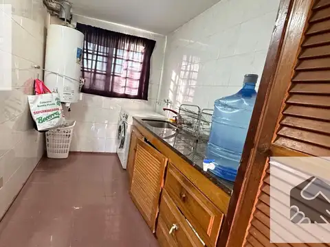 Depto Tipo Casa en Venta con 2 cocheras