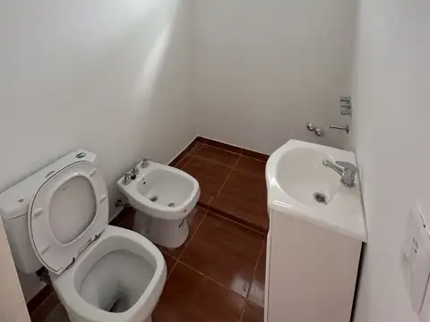 Casa en Alquiler en Villa Parque Sicardi, USD 700