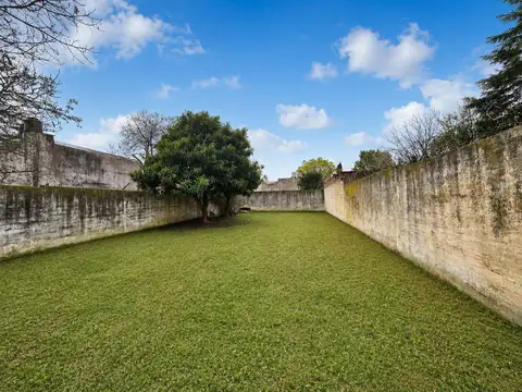 Casa en Venta con 1 cochera