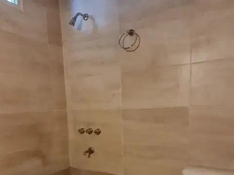 Depto Tipo Casa Monoambiente con 1 baño