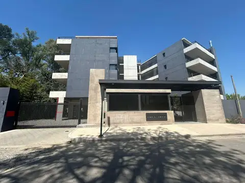 Venta monoambiente amoblado con terraza balcón y cochera - zug verdi pilar