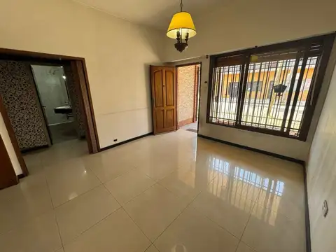 VENTA CASA 3 AMBIENTES- APTO CREDITO-SAN JUSTO