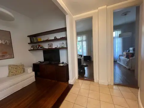 Depto Tipo Casa en Venta en Almagro, USD 185.000