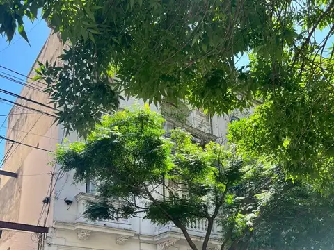 Depto Tipo Casa 4 ambientes con 2 baños