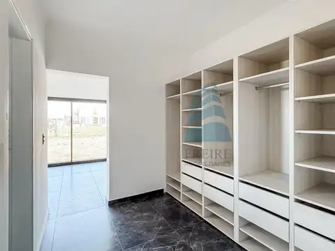 VENTA - Casa 5 ambientes en LOTE INTERNO - Barrio SAN PABLO, Pilar