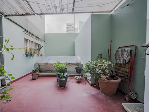 Depto Tipo Casa en Venta de 5 ambientes