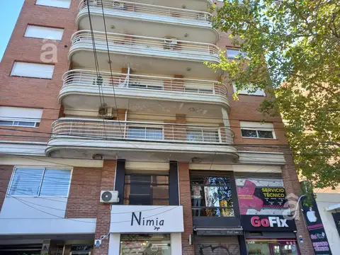 Departamento en Alquiler en Villa Ballester-Cuatro ambientes con Cochera-Amplio y Luminoso