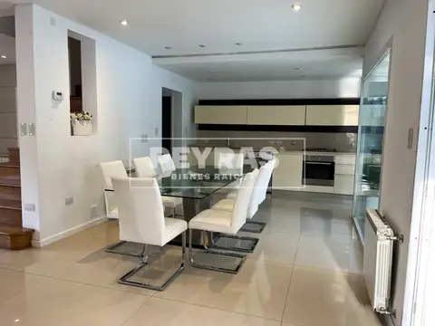 Casa en Venta en Cañuelas, USD 490.000