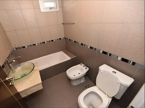 Departamento 3 ambientes con 1 baño