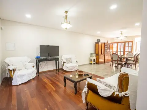 En venta | Casa 3 dormitorios en Guadalupe