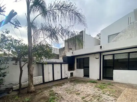 Depto Tipo Casa en Alquiler de 5 ambientes