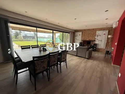 Casa en Alquiler al Norte