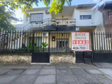 CASA MULTIFAMILIAR 7 AMBIENTES EN RAMOS MEJIA