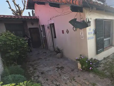venta casa 3 ambientes - Villa de Mayo