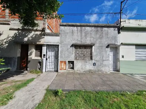 PH en venta - 1 Dormitorio 1 Baño - Tolosa