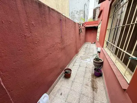 Depto Tipo Casa 3 ambientes con 1 baño