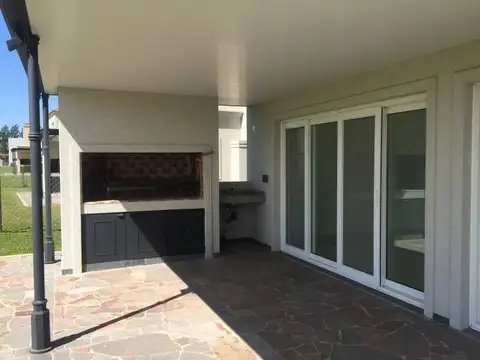 Casa en Venta en Otros barrios de Nordelta, USD 540.000