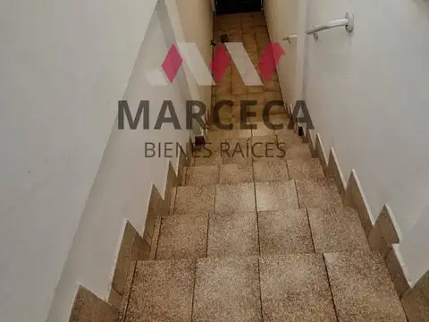 ohiggins 100, Piso 1