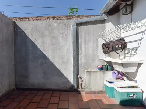 Depto Tipo Casa en Venta 35 años