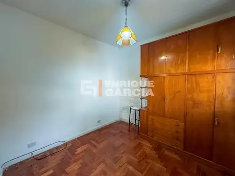 Gabriela Mistral 4400