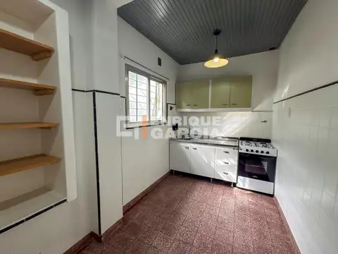 Depto Tipo Casa 4 ambientes con 2 baños