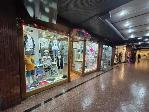 Local en Venta en Flores, USD 65.500