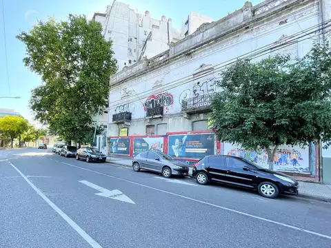 DIAZ VELEZ, AVDA. 3400