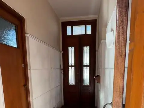 Oficina en Alquiler en Campana, $ 380.000