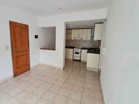 Departamento en Alquiler en San Justo, $ 450.000
