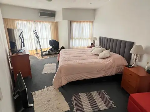 Departamento en Venta de 4 dormitorios