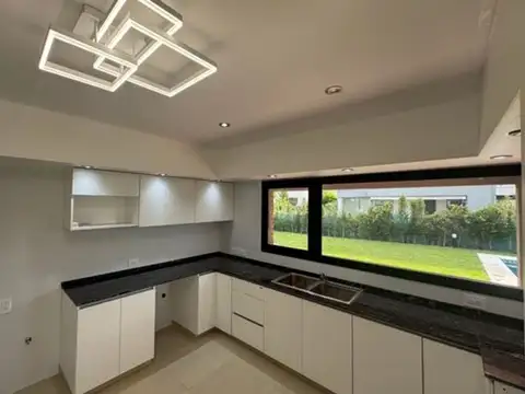 Casa en Venta 2 años