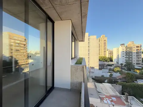 57 e/ 18 y 19