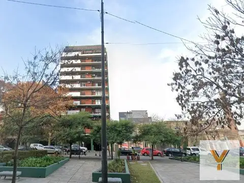 Cochera en venta - 13Mts2 - Parque Patricios