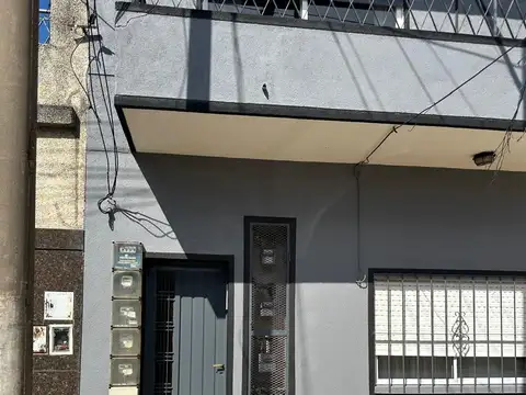 Quirno Costa 800, Piso pb