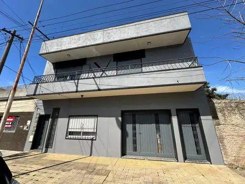 PH 3 AMB CON DOS PATIOS