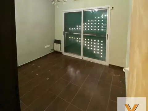 Casa en Alquiler en City Bell, $ 850.000