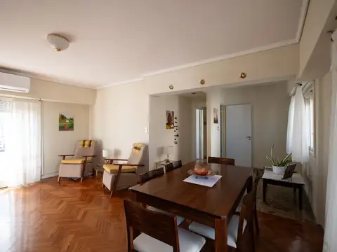 Departamento en Venta en Flores, USD 170.000