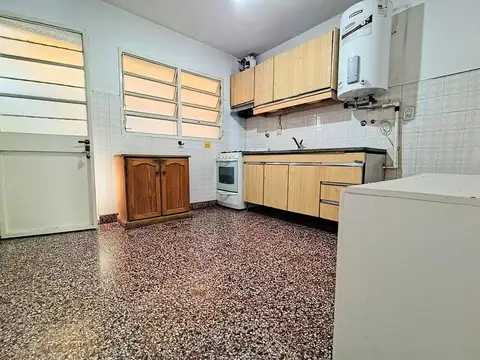 Depto Tipo Casa en Venta en Ramos Mejia, USD 77.000