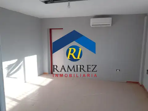 Local en Venta en Puerto Santa Cruz, USD 270.000