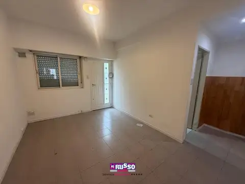 Depto Tipo Casa en Venta de 1 dormitorio