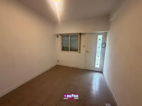 Depto Tipo Casa en Venta de 2 ambientes