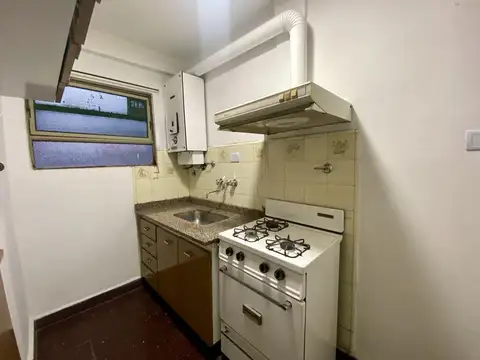 Departamento en Alquiler en Pompeya, $ 480.000