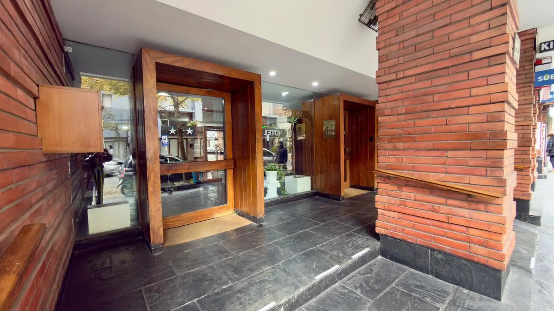 Depto 3 amb, 63m² con balcón y cochera — Terminal Vieja