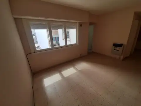 Salta 1700, Piso 3°